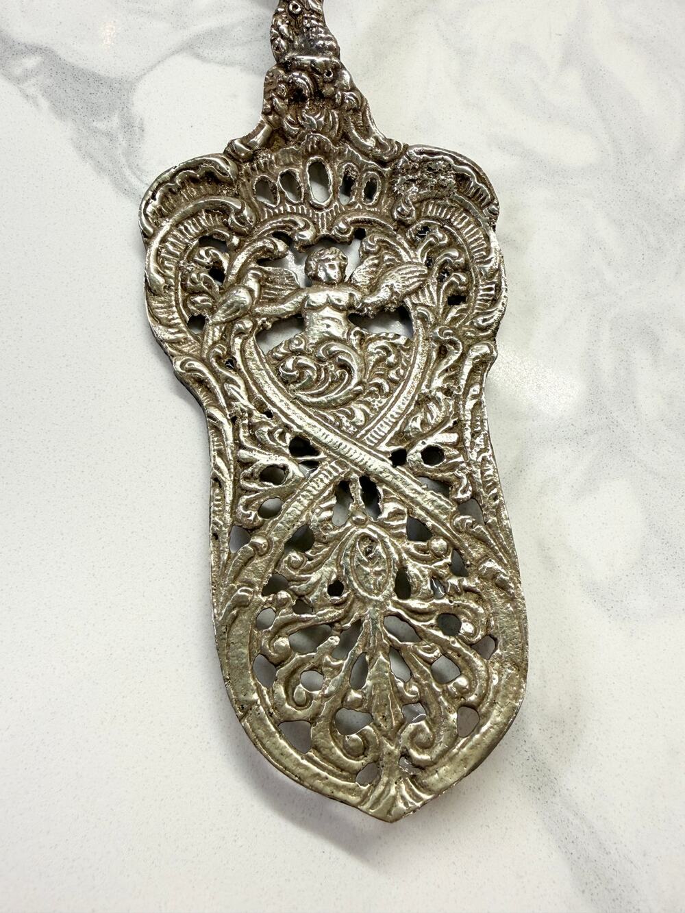 Vtg Italian Baroque Silver Plated Brass Cake Dessert Server Pierced Cherub Angel